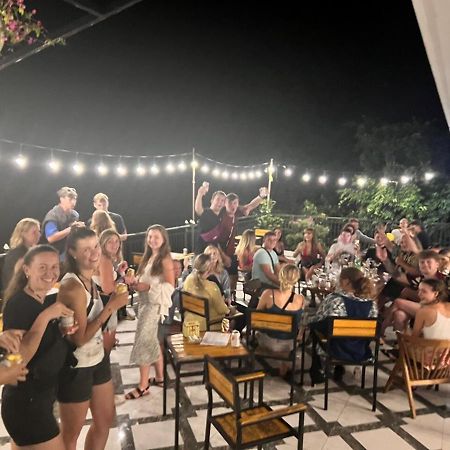 Cocoon Inn Cat Ba Dong Khe Sau Exteriör bild